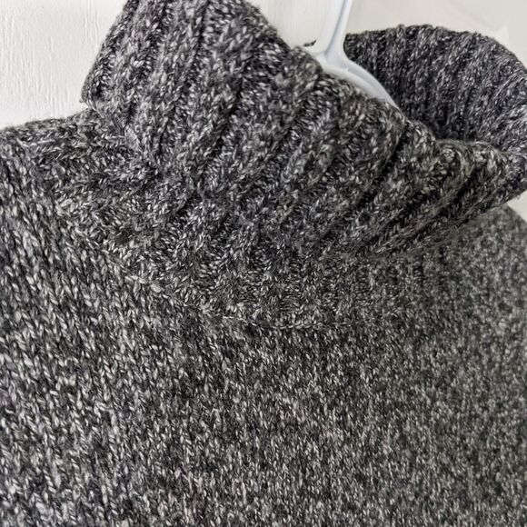 COPY - VINTAGE Cable knit heather grey turtleneck sweater medium @M - Picture 4 of 10